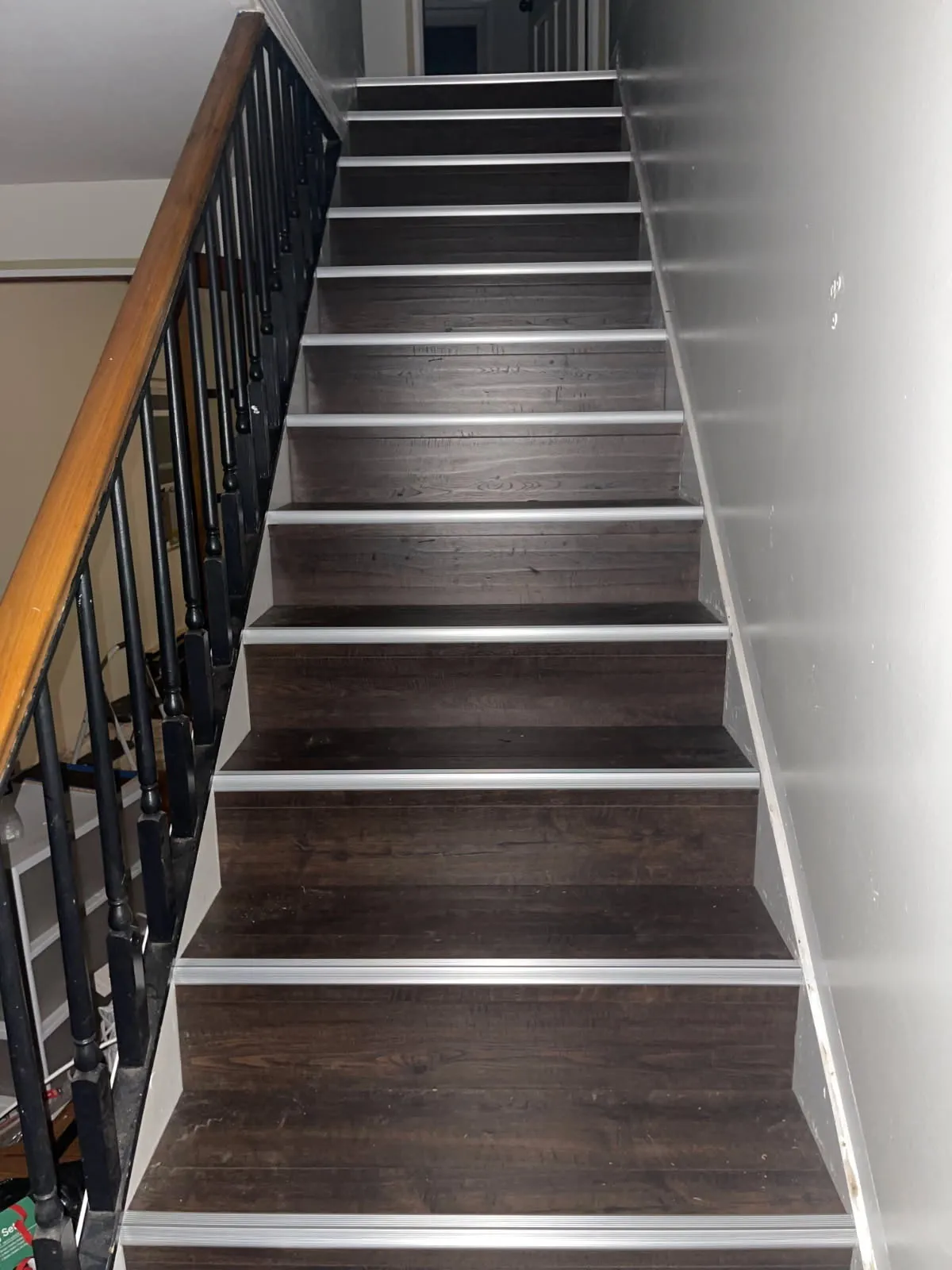 Staircase flooring